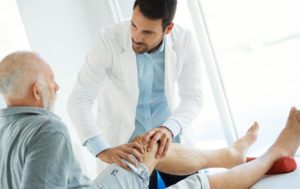 Doctor consulting Knee Osteoarthritis patient