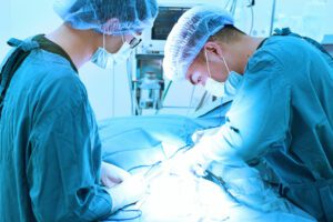 orthopedic doctors performing acl surgery